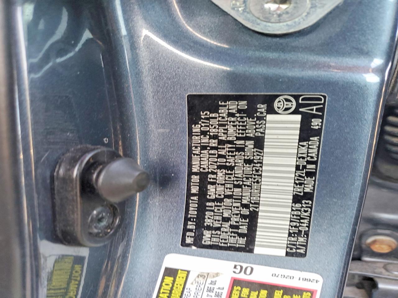 2015 TOYOTA COROLLA LE photo 23