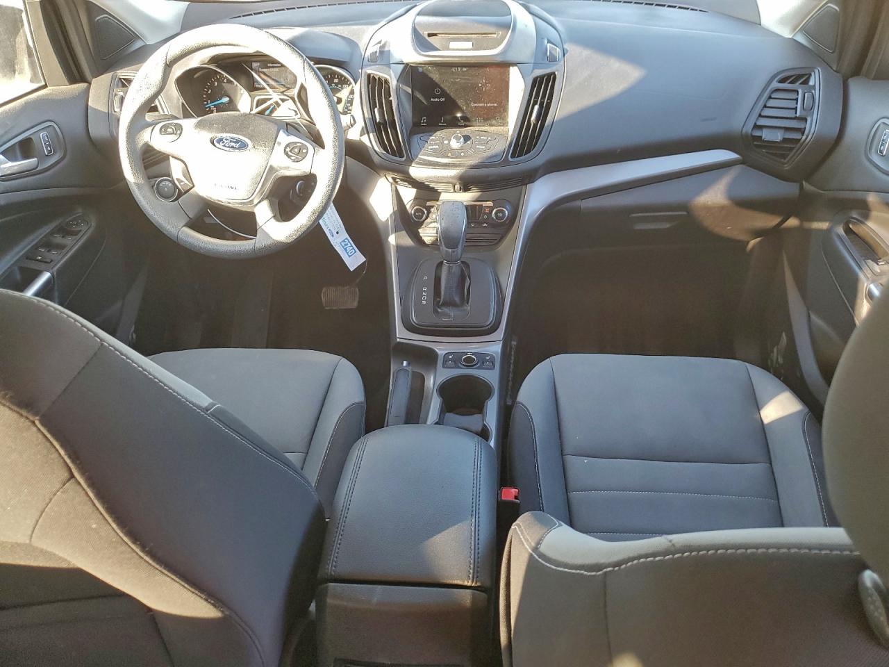 2016 FORD ESCAPE SE photo 8