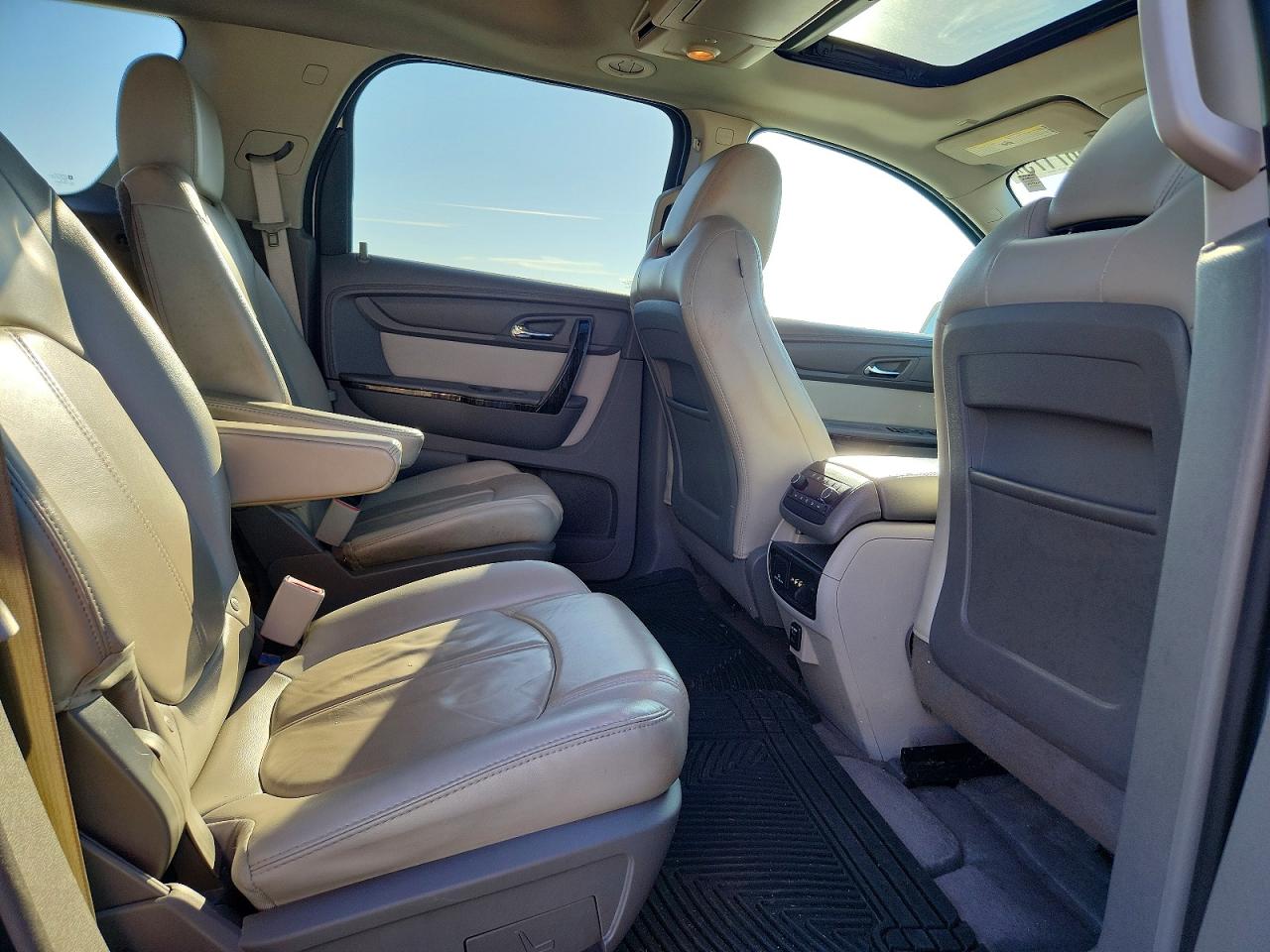 2016 GMC ACADIA SLT-2 photo 19