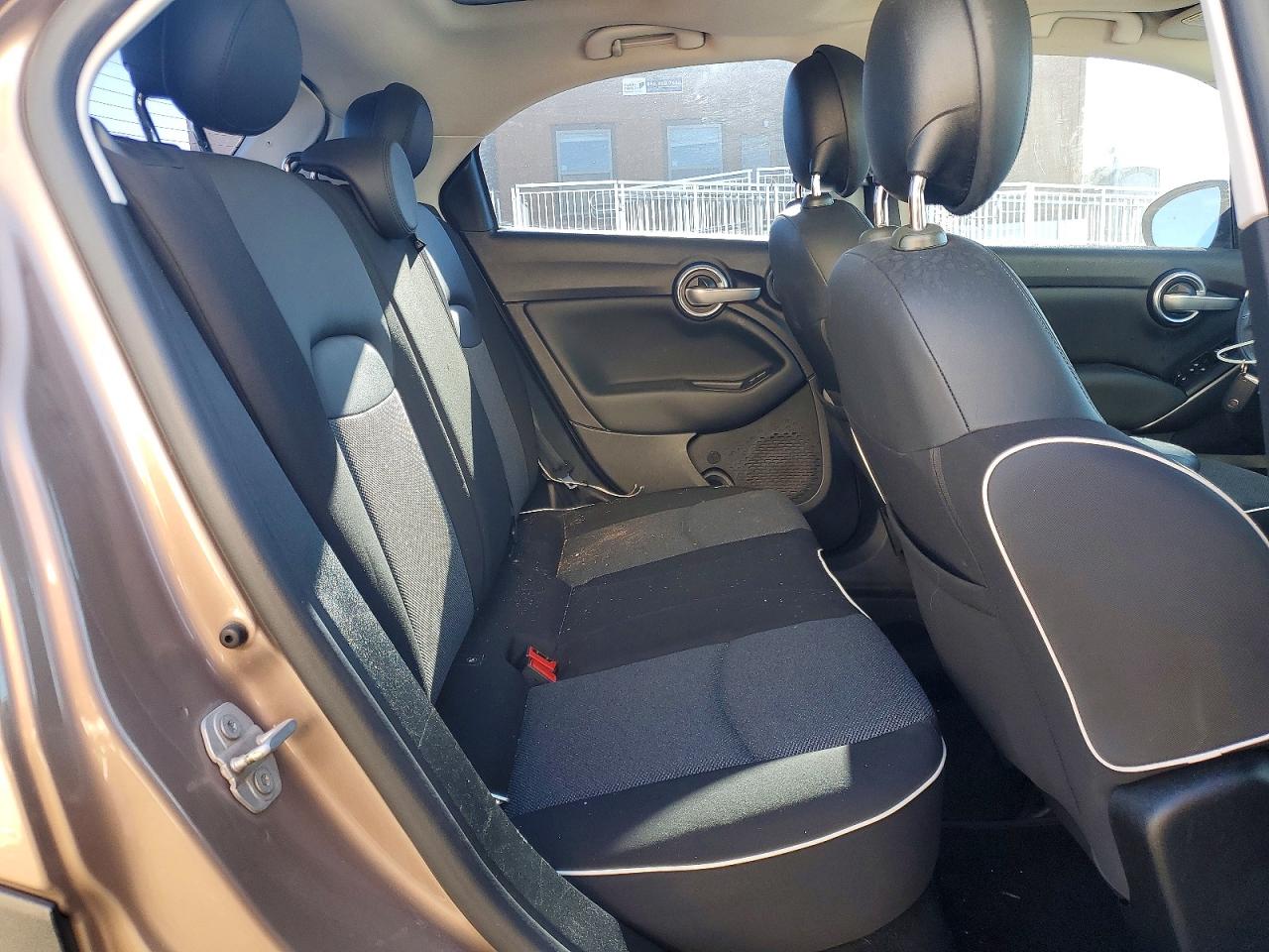 2017 FIAT 500X POP photo 10
