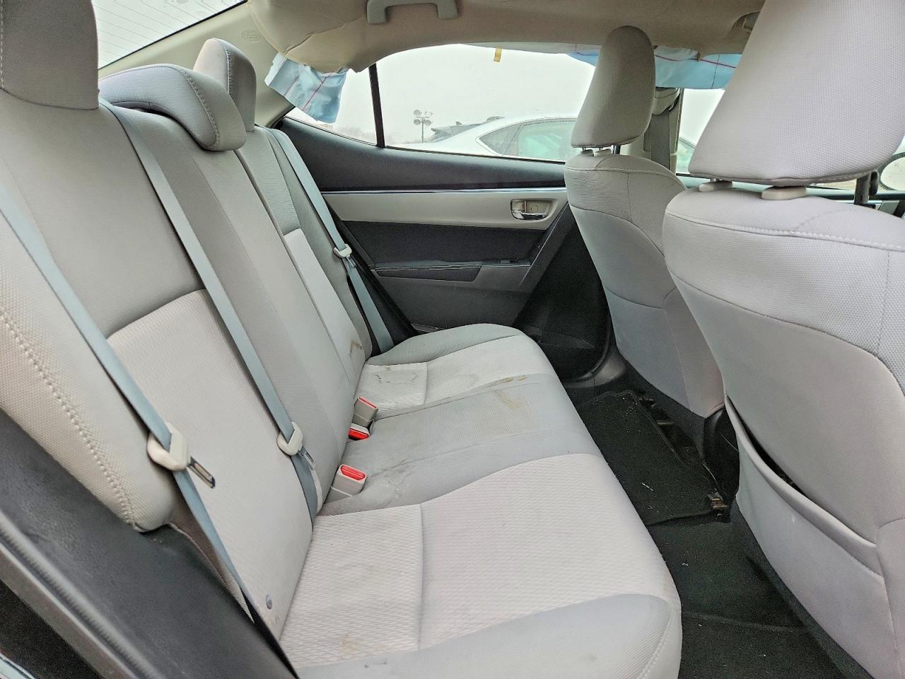 2014 TOYOTA COROLLA L photo 10