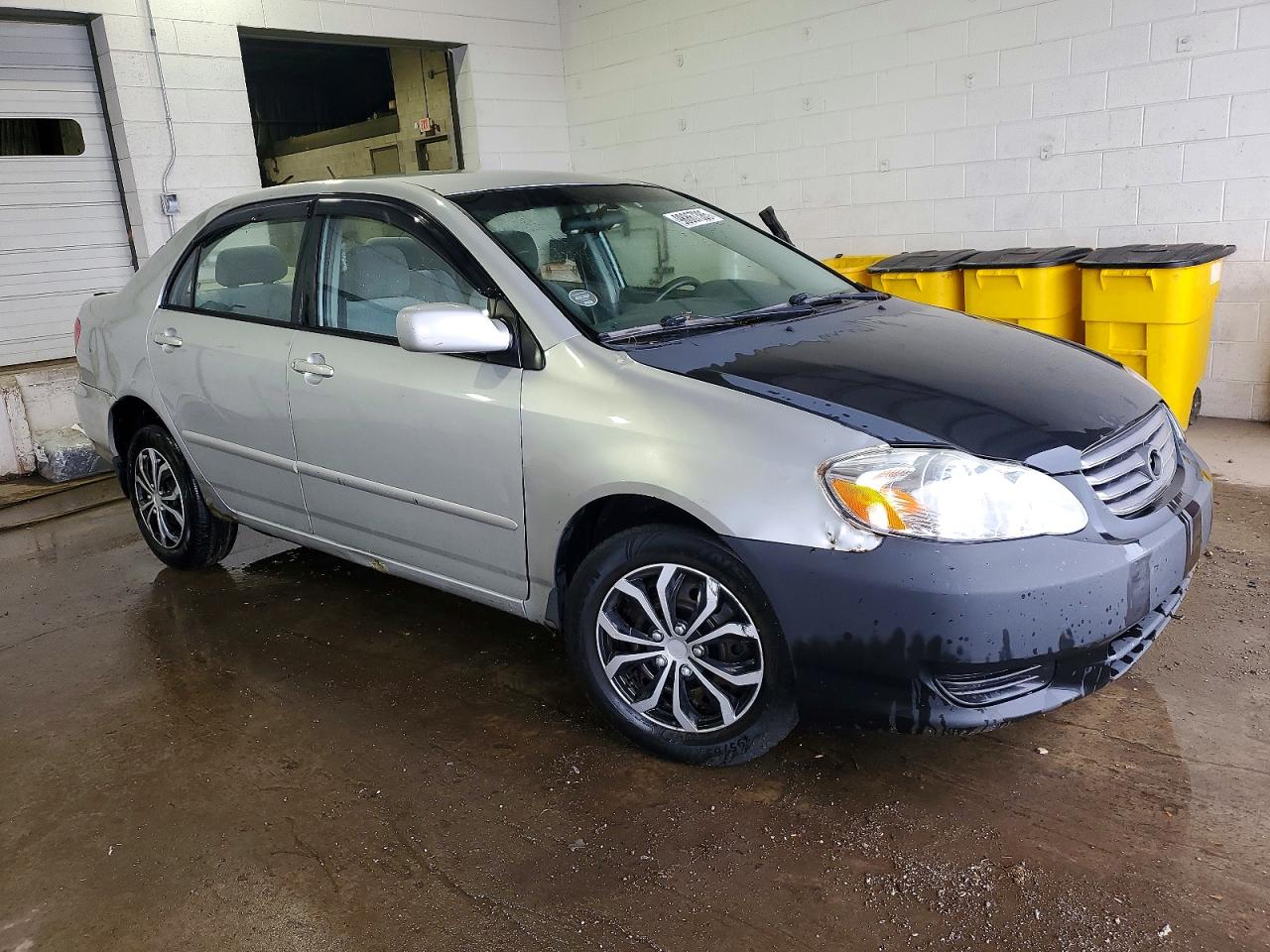 2004 TOYOTA COROLLA CE photo 4
