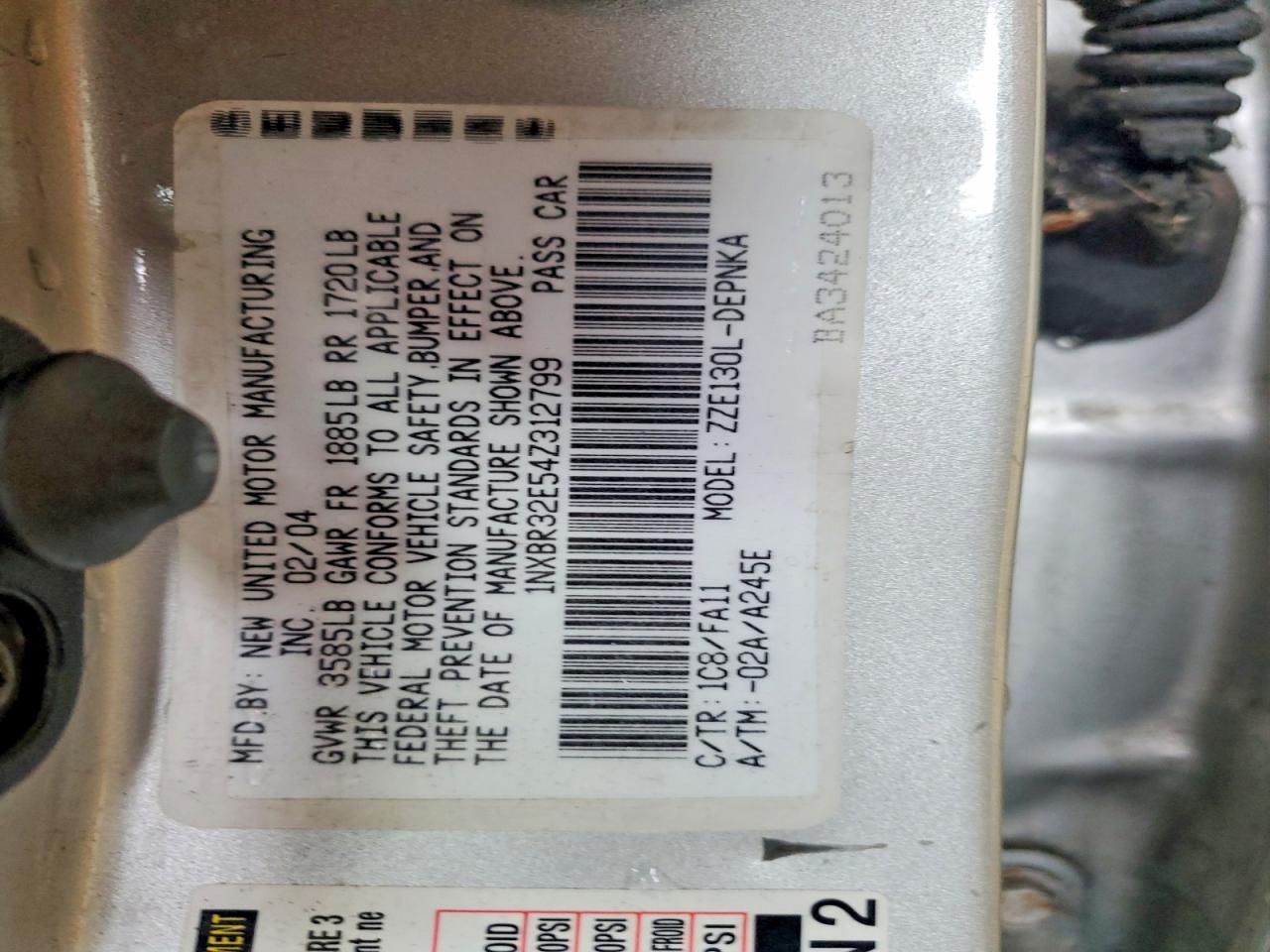 2004 TOYOTA COROLLA CE photo 12
