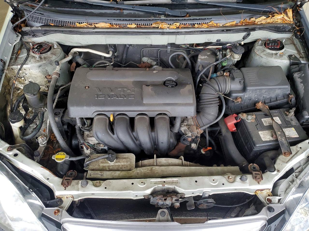 2004 TOYOTA COROLLA CE photo 11
