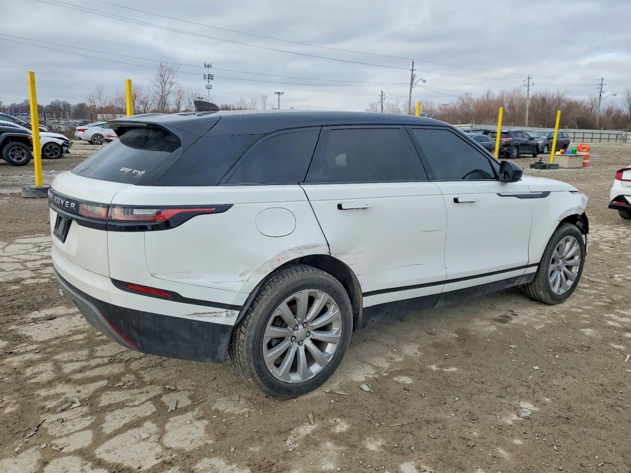 2018 LAND ROVER RANGE ROVER VELAR S photo 5