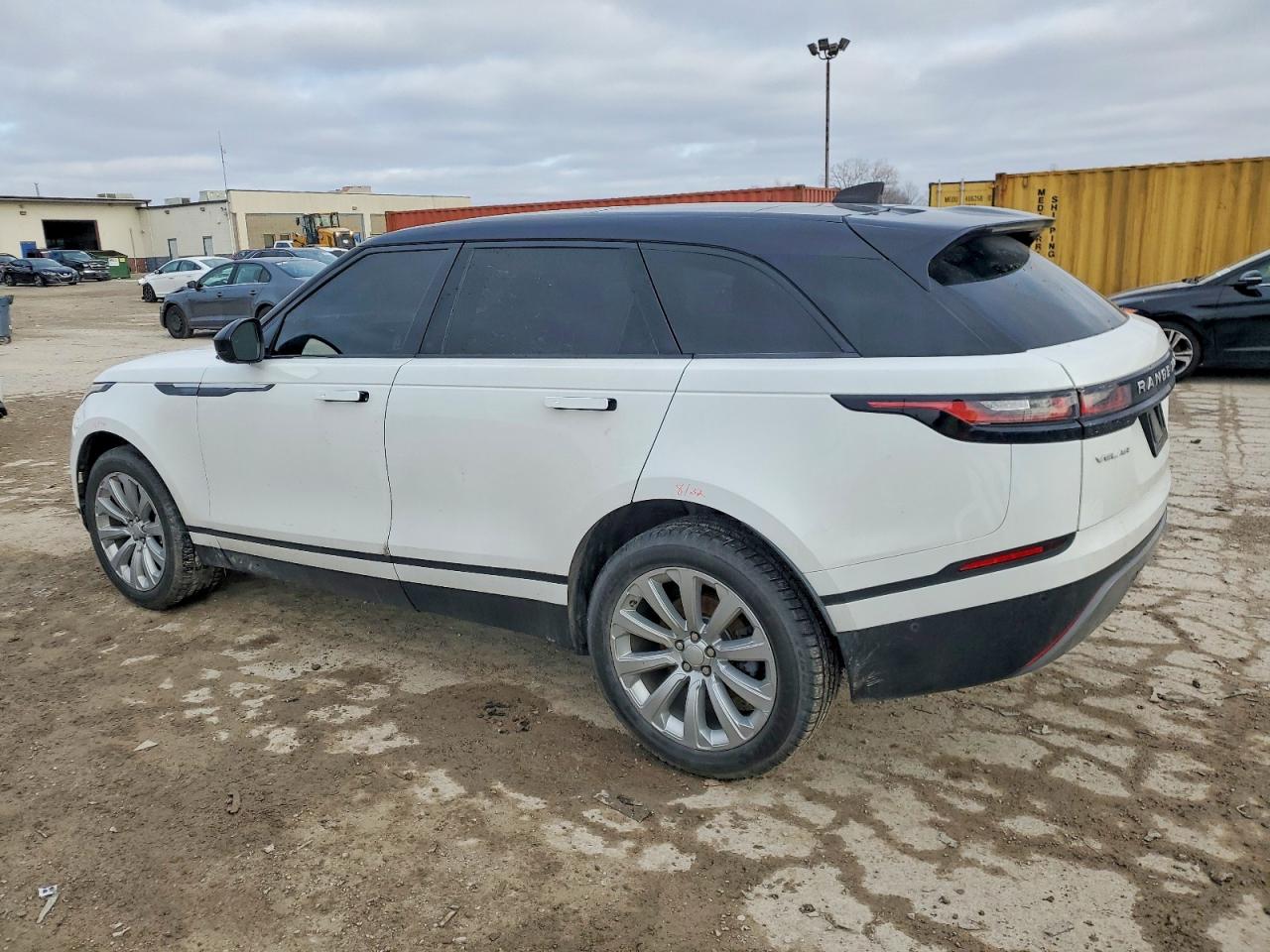 2018 LAND ROVER RANGE ROVER VELAR S photo 3