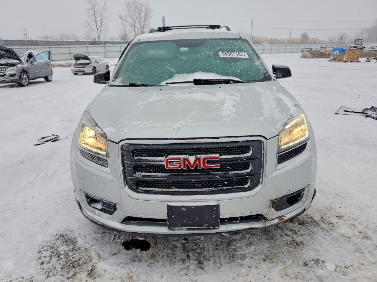 2016 GMC ACADIA SLE photo 5