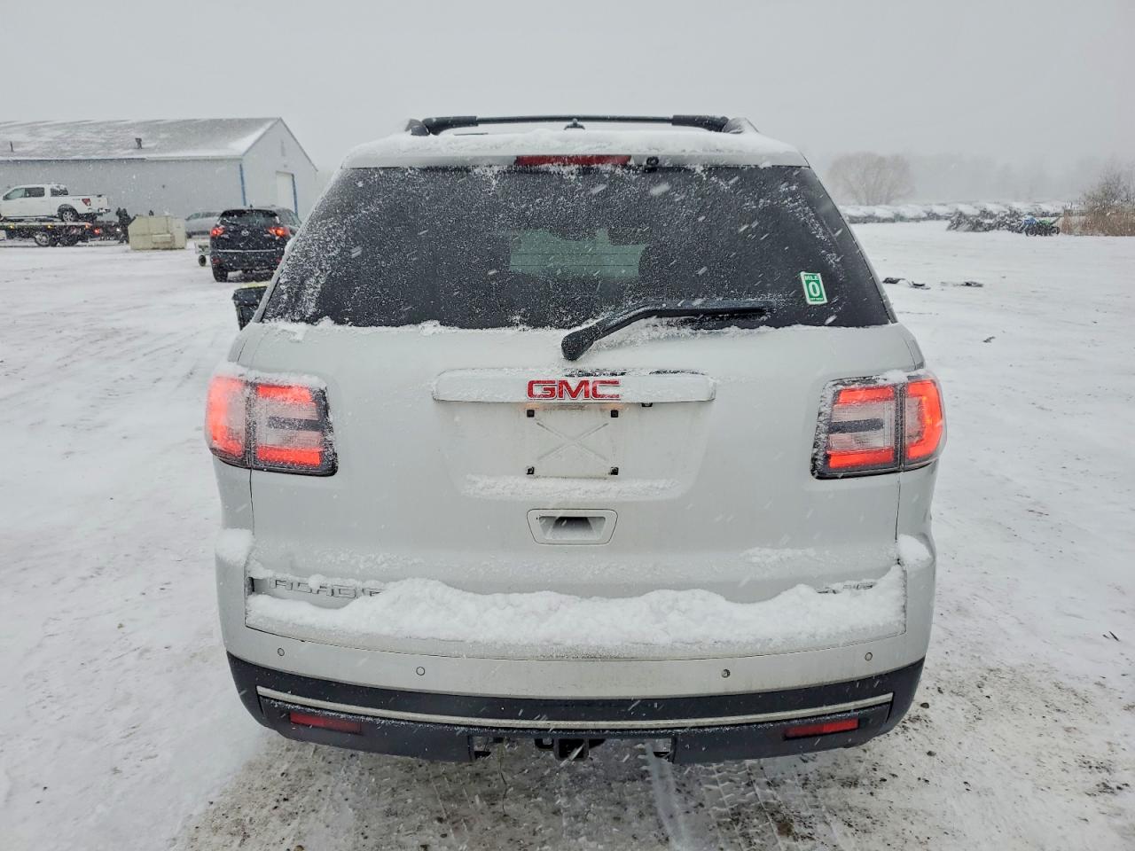 2016 GMC ACADIA SLE photo 6