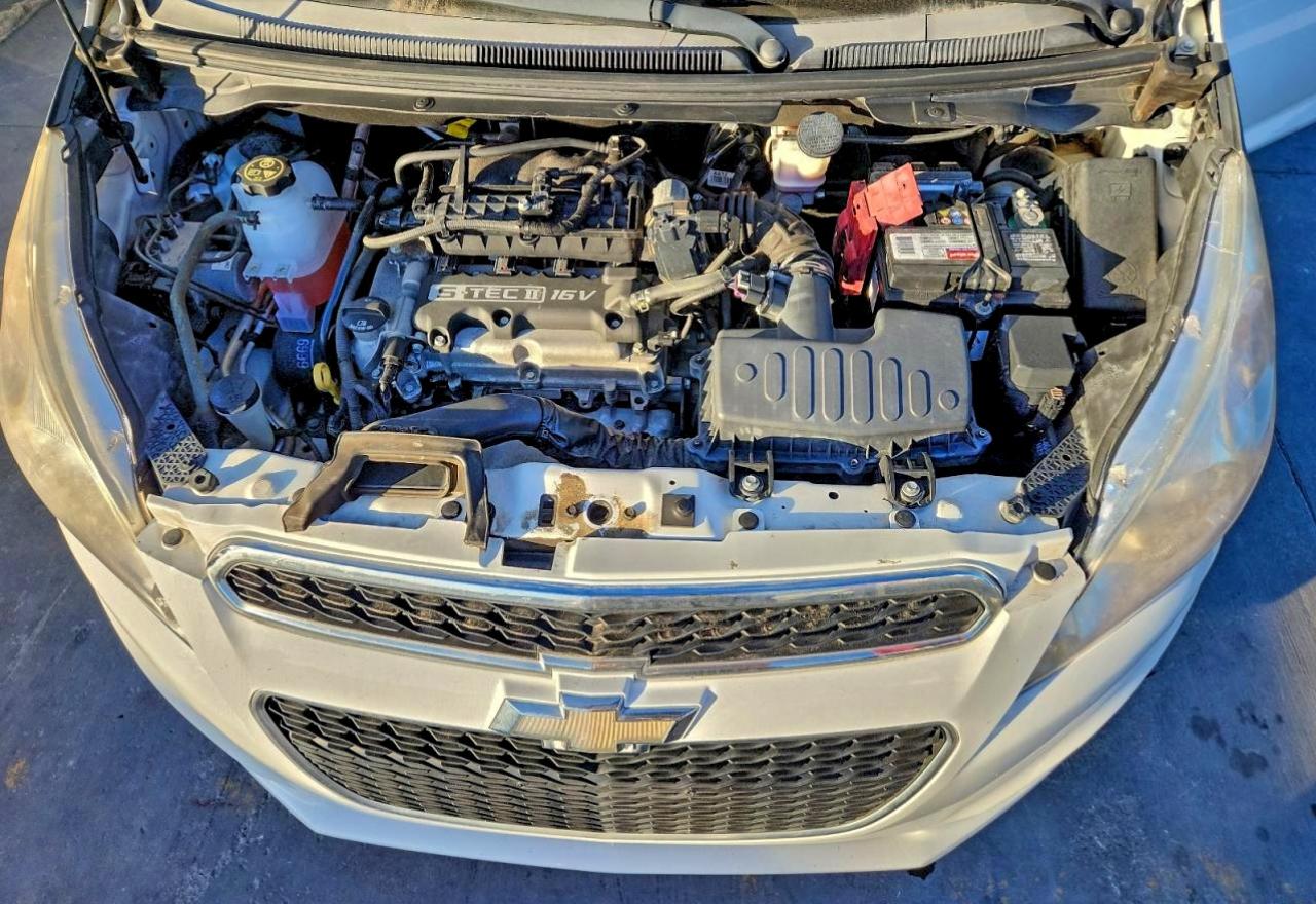 2015 CHEVROLET SPARK 1LT photo 11