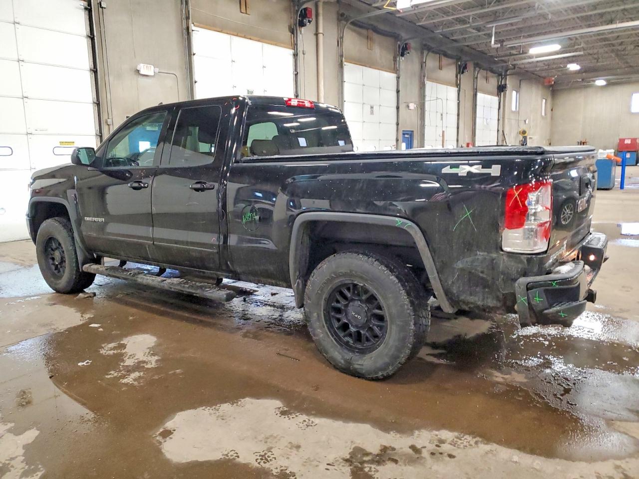2015 GMC SIERRA K1500 photo 2