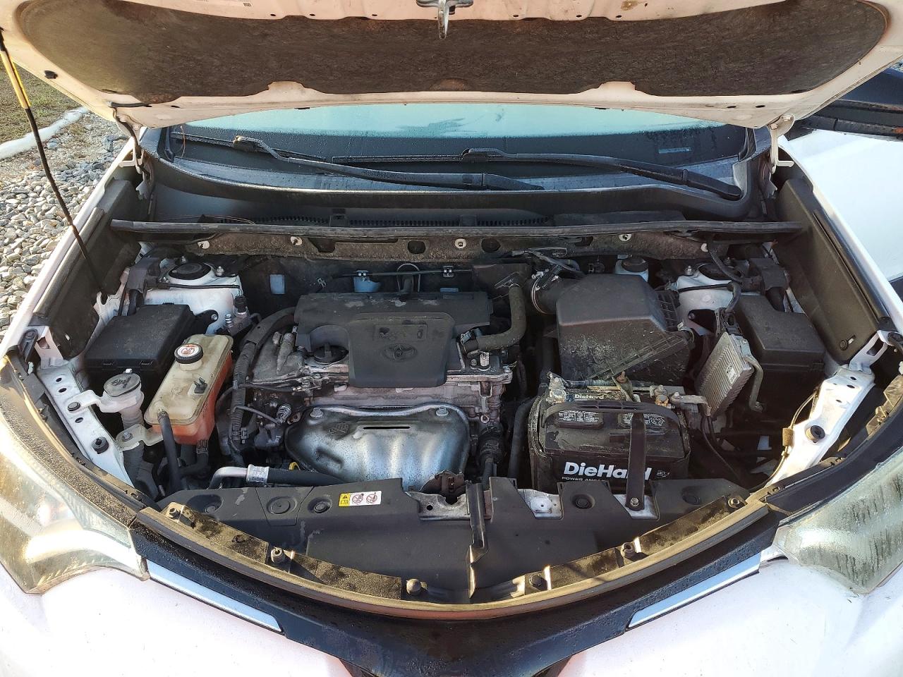 2018 TOYOTA RAV4 LE photo 21