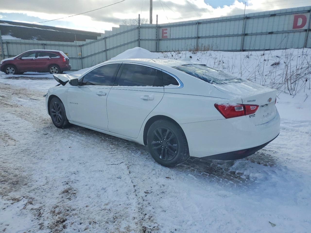 2018 CHEVROLET MALIBU LT photo 3