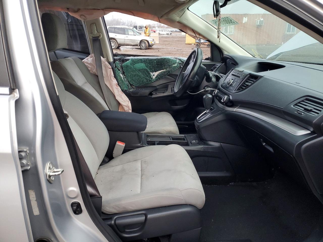 2016 HONDA CR-V LX photo 7