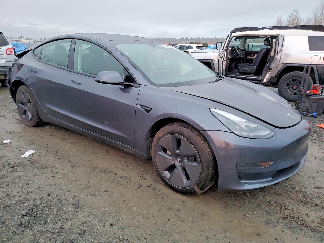 2023 TESLA MODEL 3 photo 4