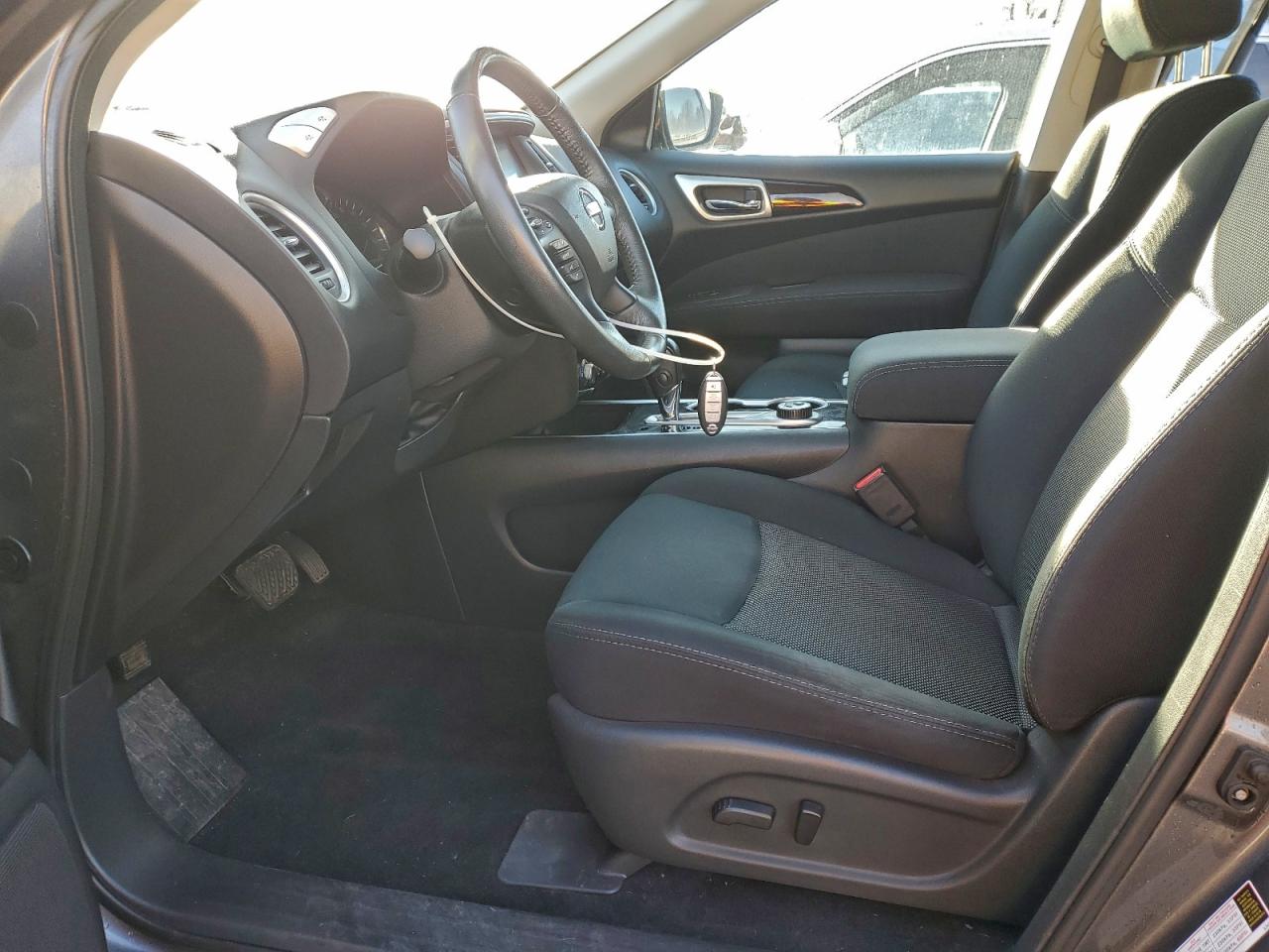 2017 NISSAN PATHFINDER S photo 7