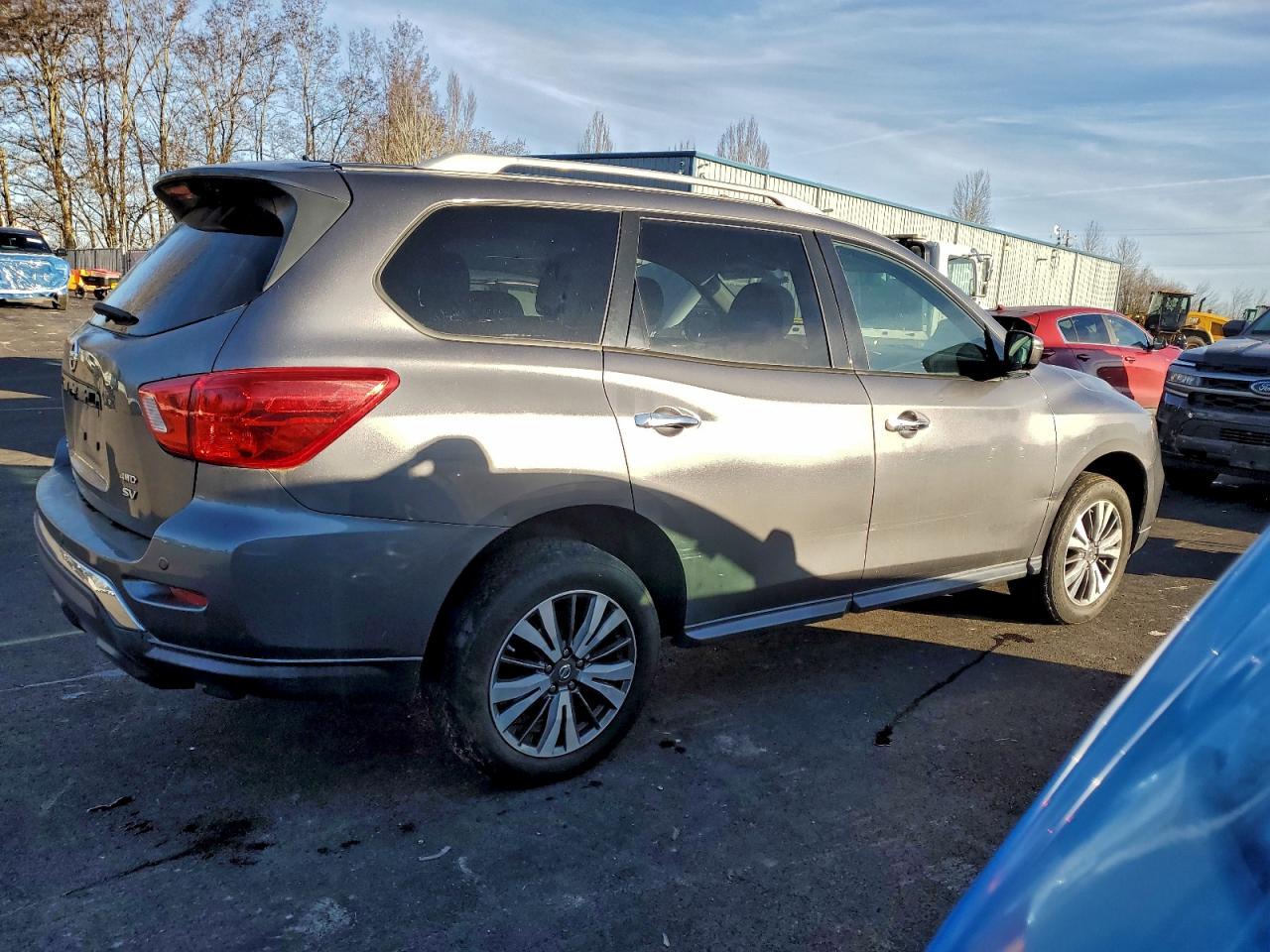 2017 NISSAN PATHFINDER S photo 3