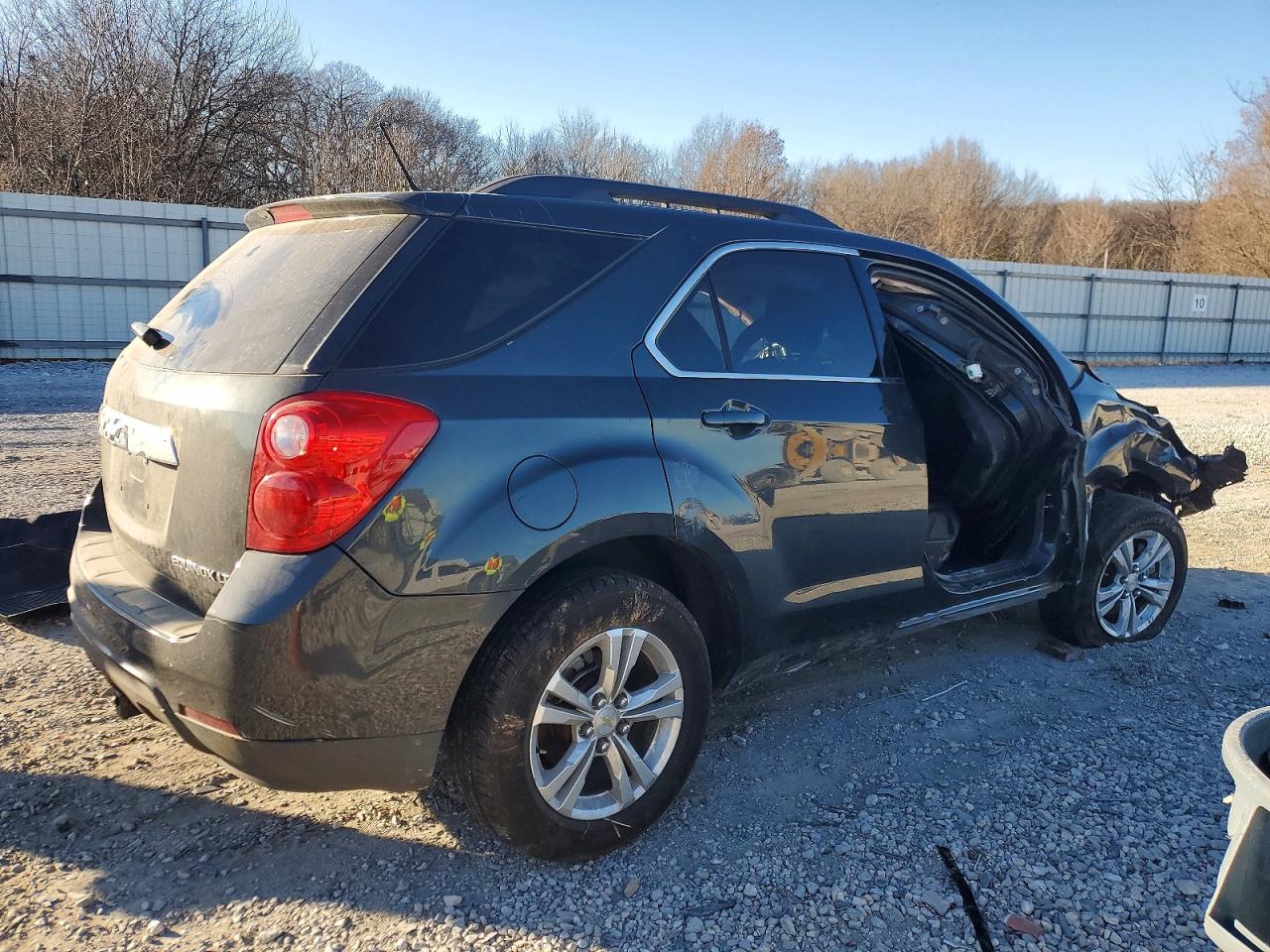 2014 CHEVROLET EQUINOX LT photo 5