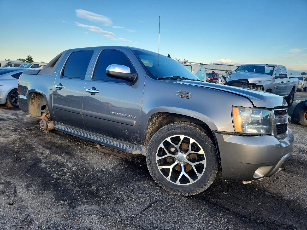 2007 CHEVROLET AVALANCHE C1500 photo 4