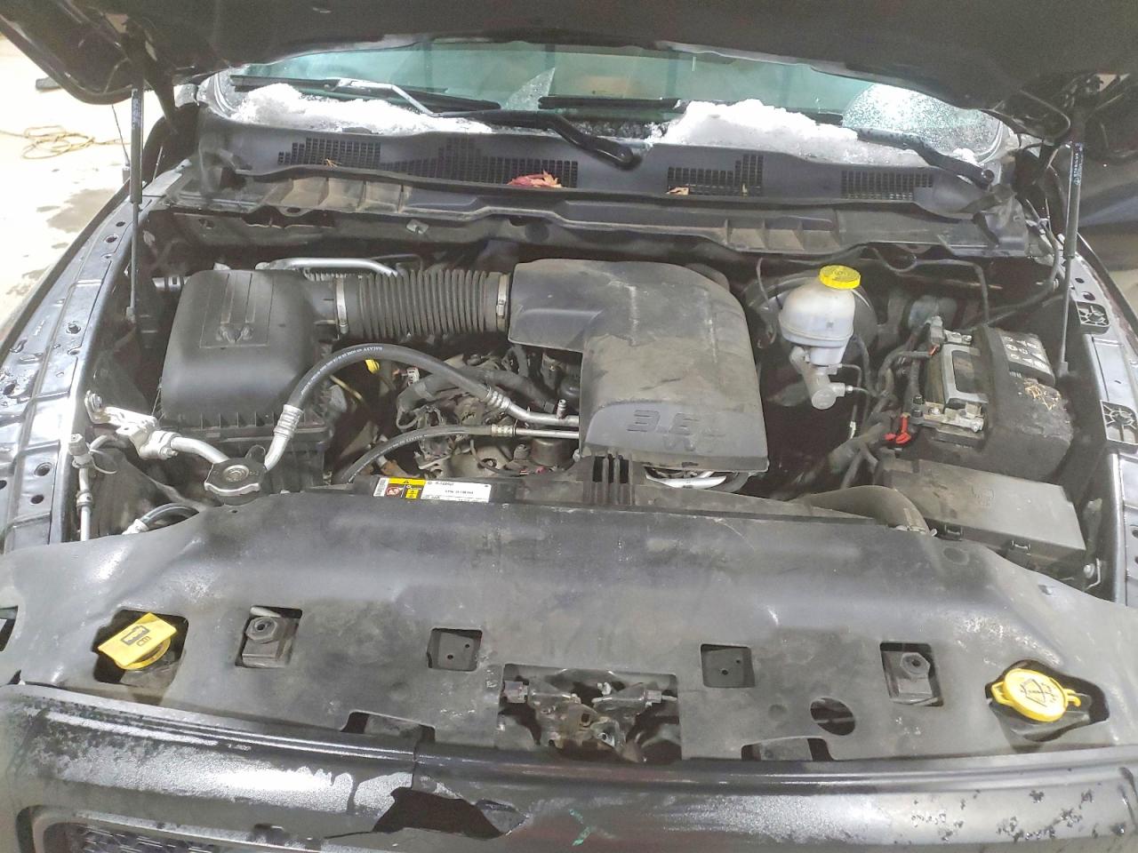 2021 RAM 1500 CLASSIC SLT photo 31