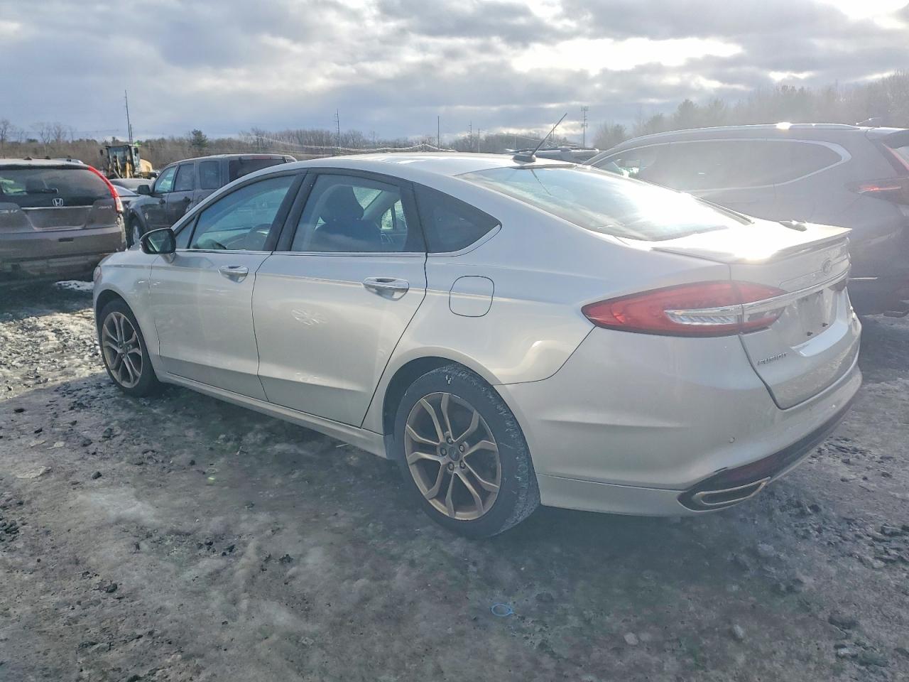 2017 FORD FUSION SE photo 2
