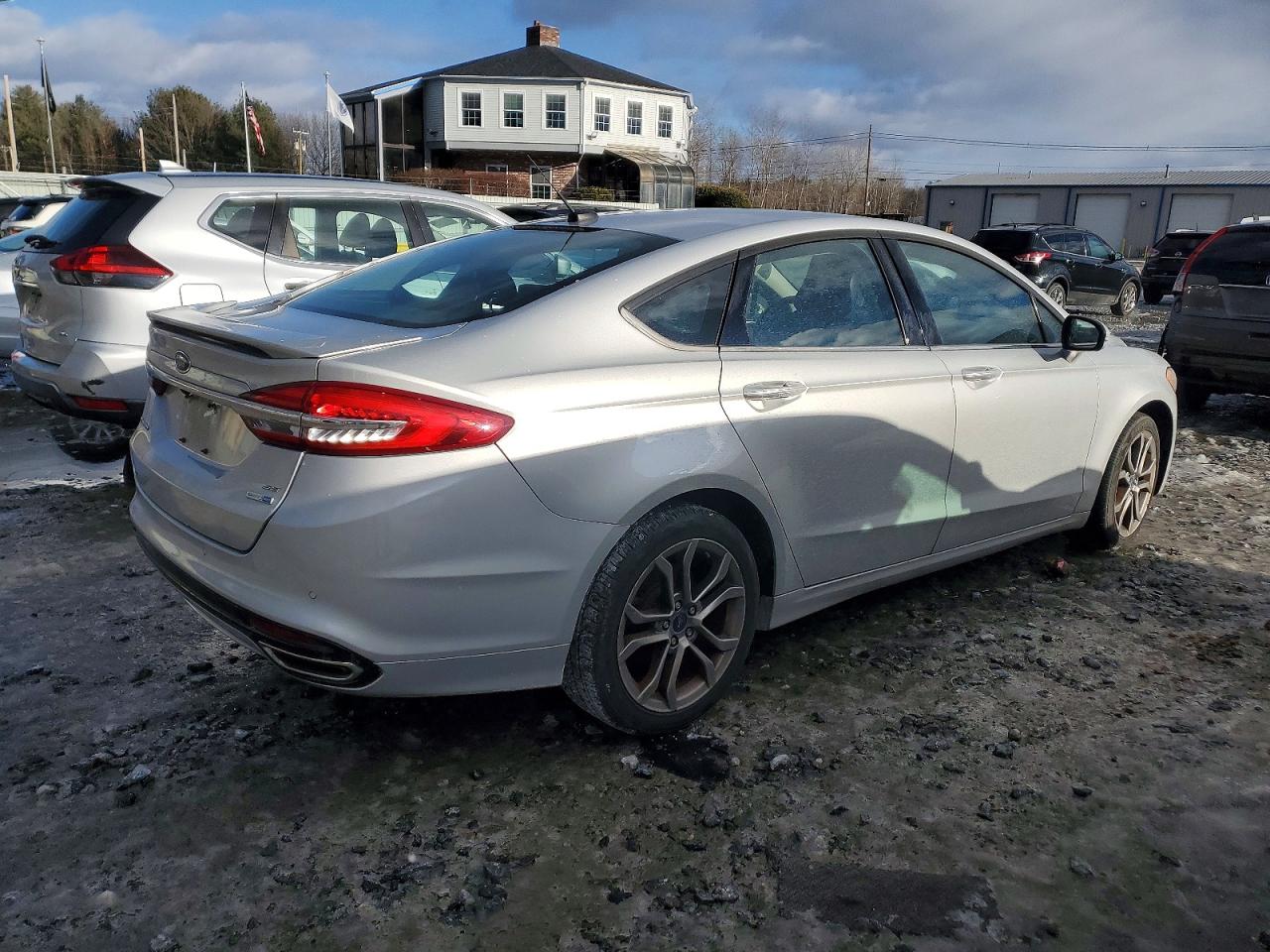 2017 FORD FUSION SE photo 3