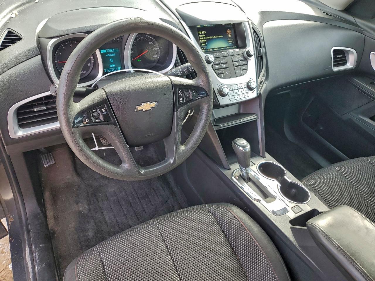 2017 CHEVROLET EQUINOX LS photo 8