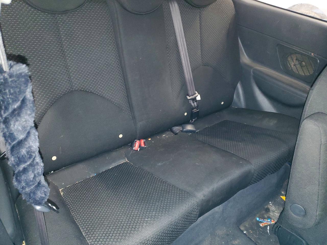 2009 HYUNDAI ACCENT GS photo 28