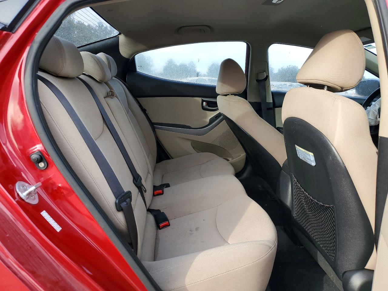 2016 HYUNDAI ELANTRA SE photo 10