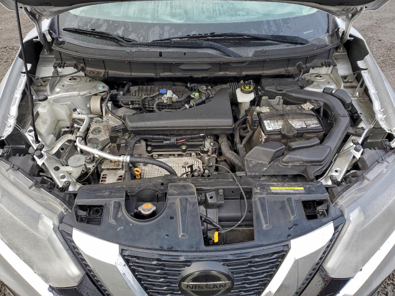 2018 NISSAN ROGUE S photo 12