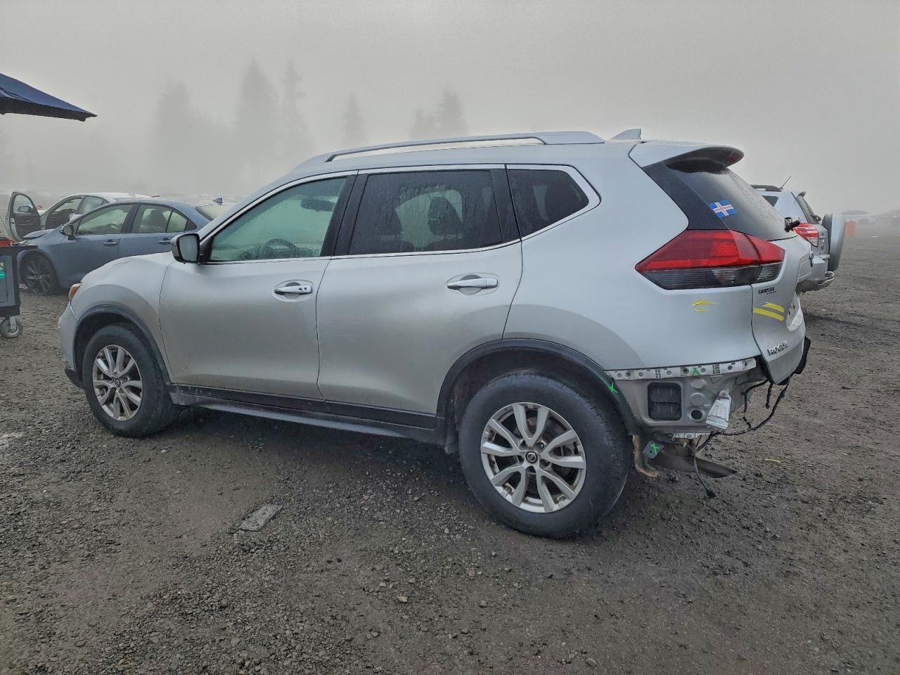 2018 NISSAN ROGUE S photo 2