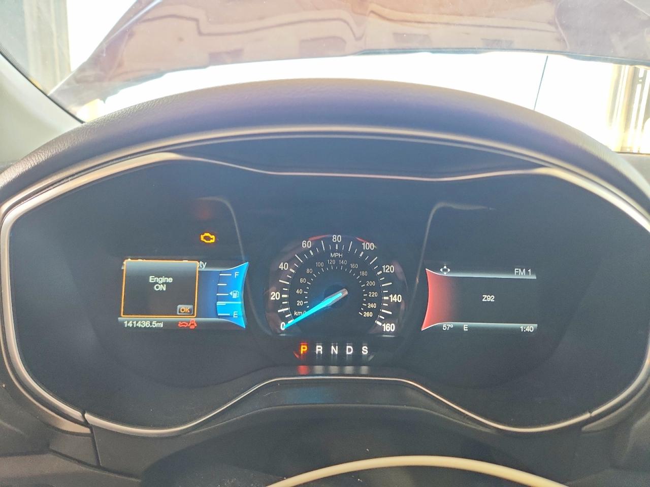 2015 FORD FUSION SE photo 17