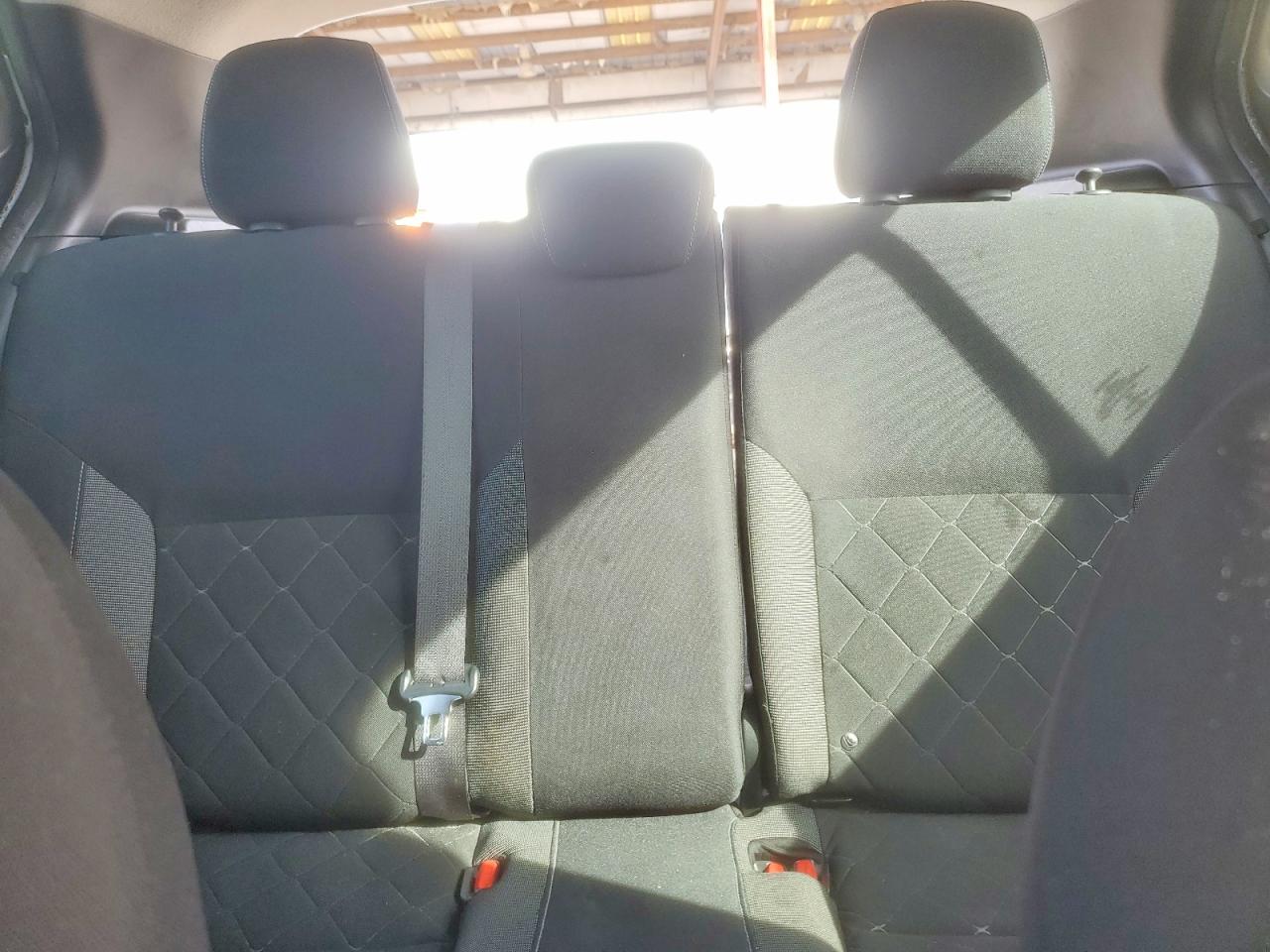 2019 NISSAN KICKS S photo 10