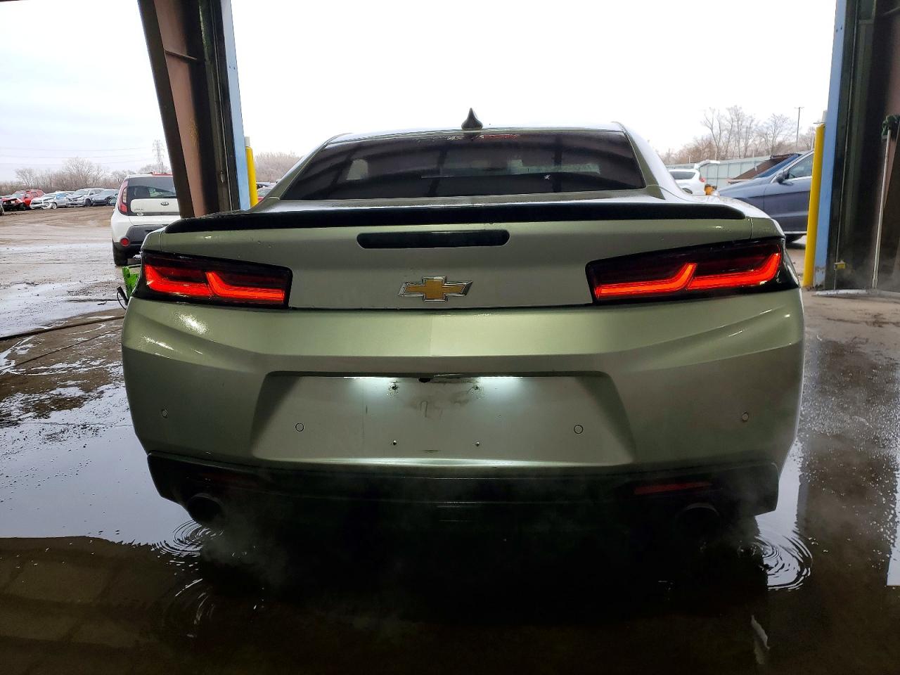 2017 CHEVROLET CAMARO LT photo 6