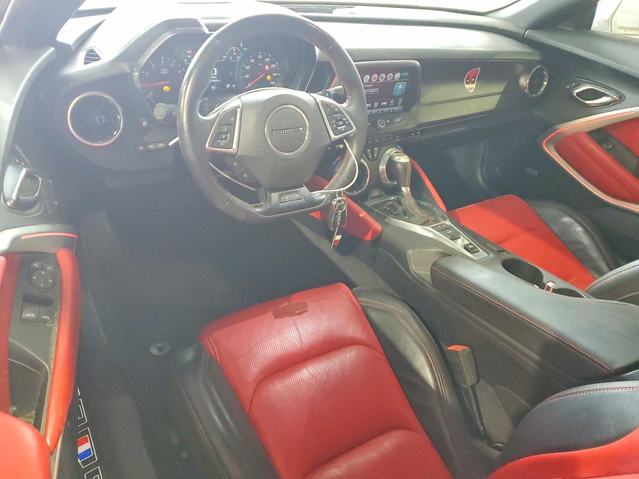 2017 CHEVROLET CAMARO LT photo 8
