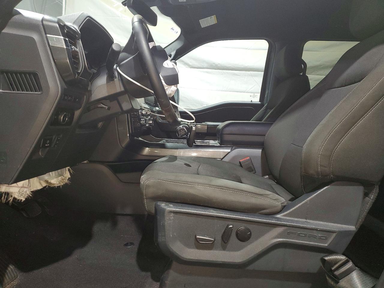 2023 FORD F150 SUPERCREW photo 13
