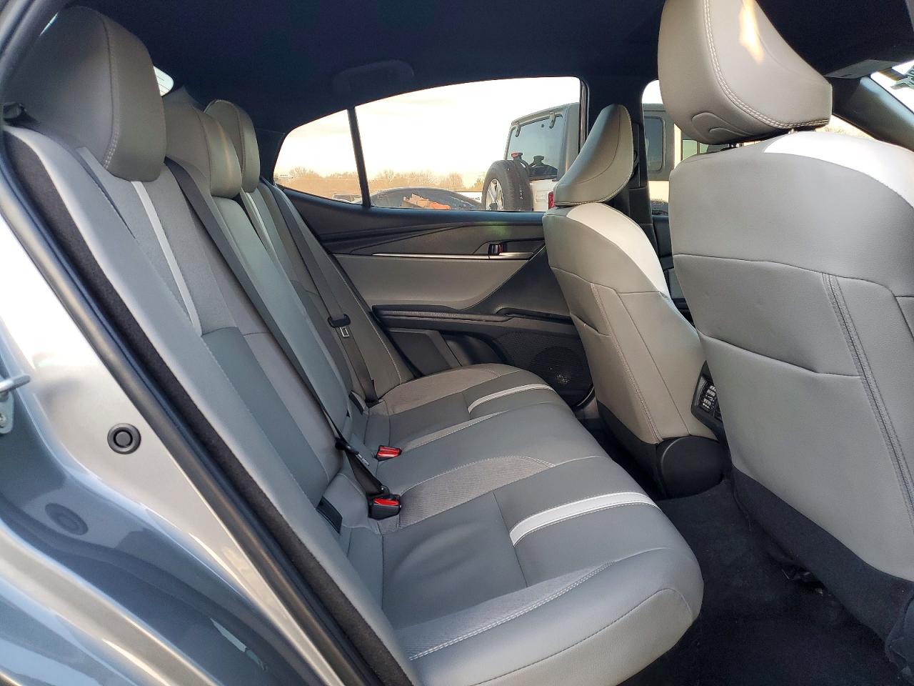 2025 TOYOTA CAMRY XSE photo 10