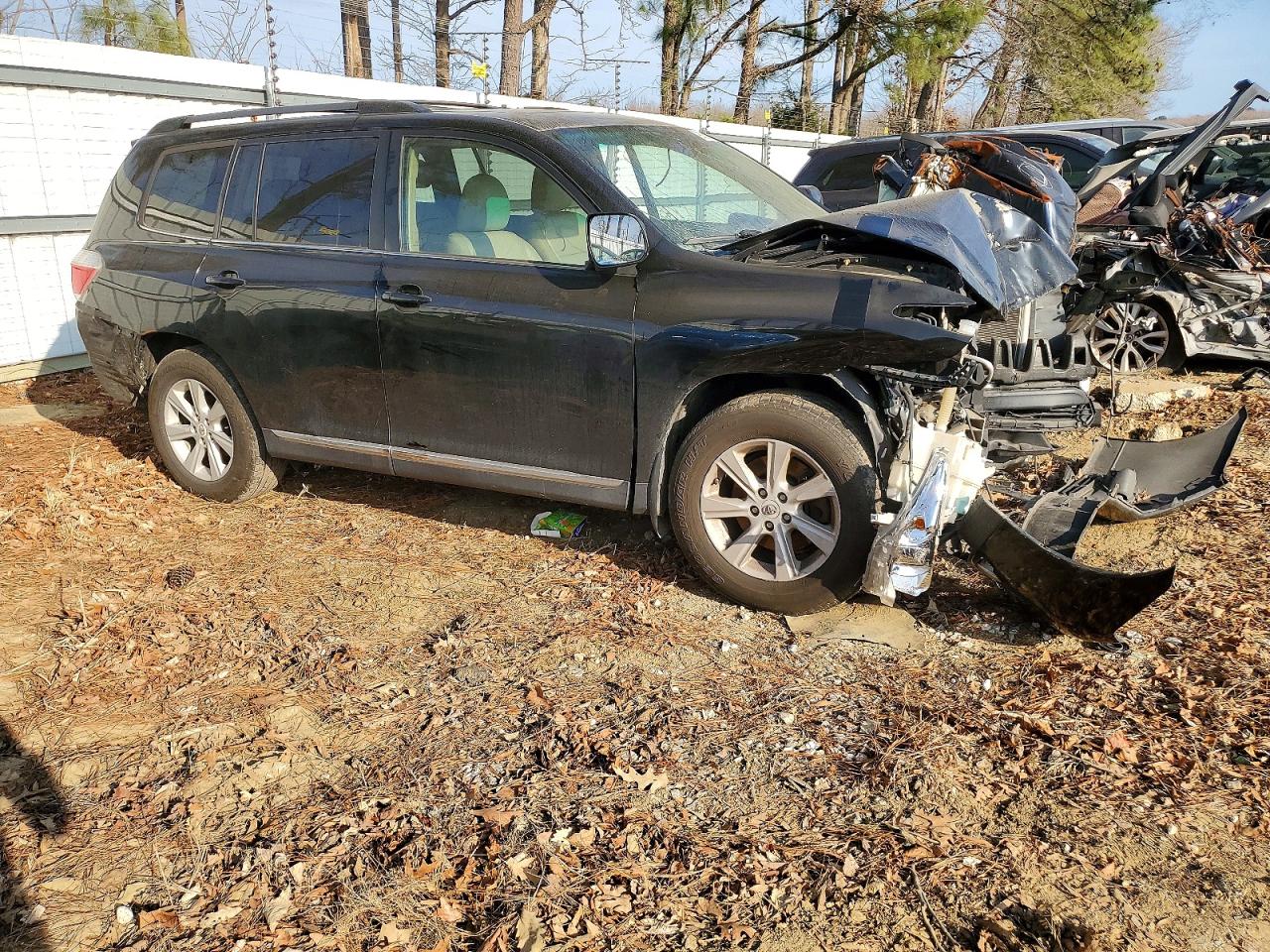 2012 TOYOTA HIGHLANDER BASE photo 4
