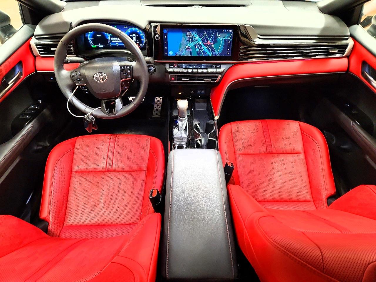 2025 TOYOTA CAMRY XSE photo 8