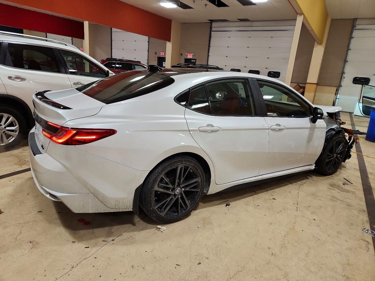 2025 TOYOTA CAMRY XSE photo 3