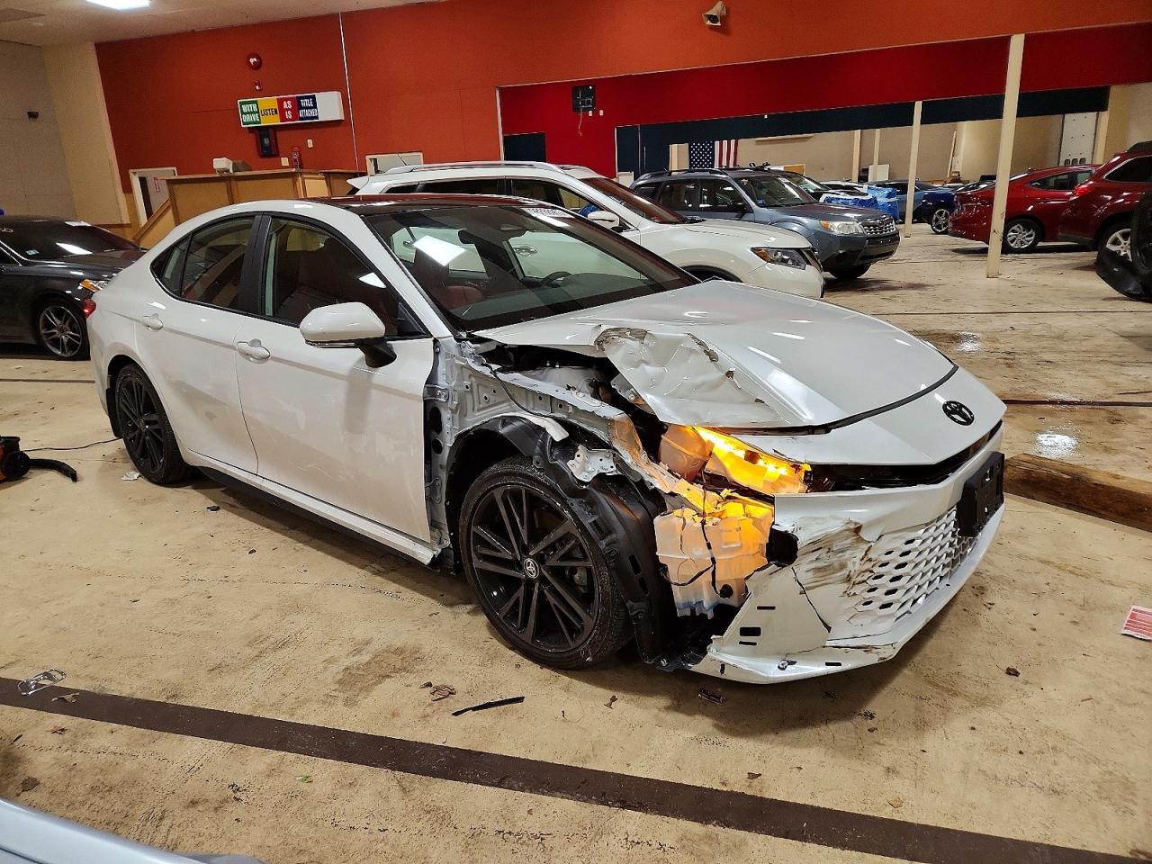 2025 TOYOTA CAMRY XSE photo 4