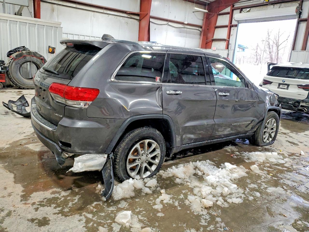 2016 JEEP GRAND CHEROKEE LIMITED photo 3