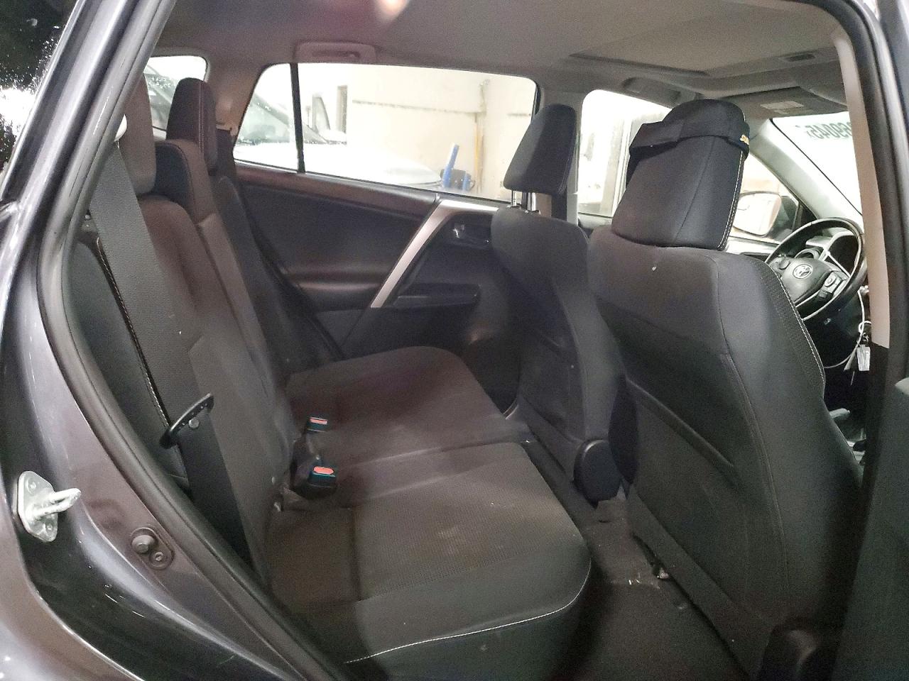 2017 TOYOTA RAV4 XLE photo 21
