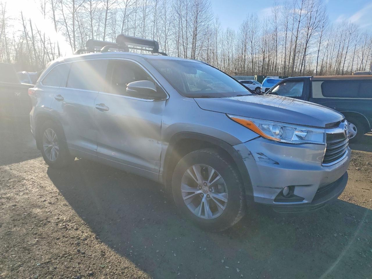 2014 TOYOTA HIGHLANDER XLE photo 7