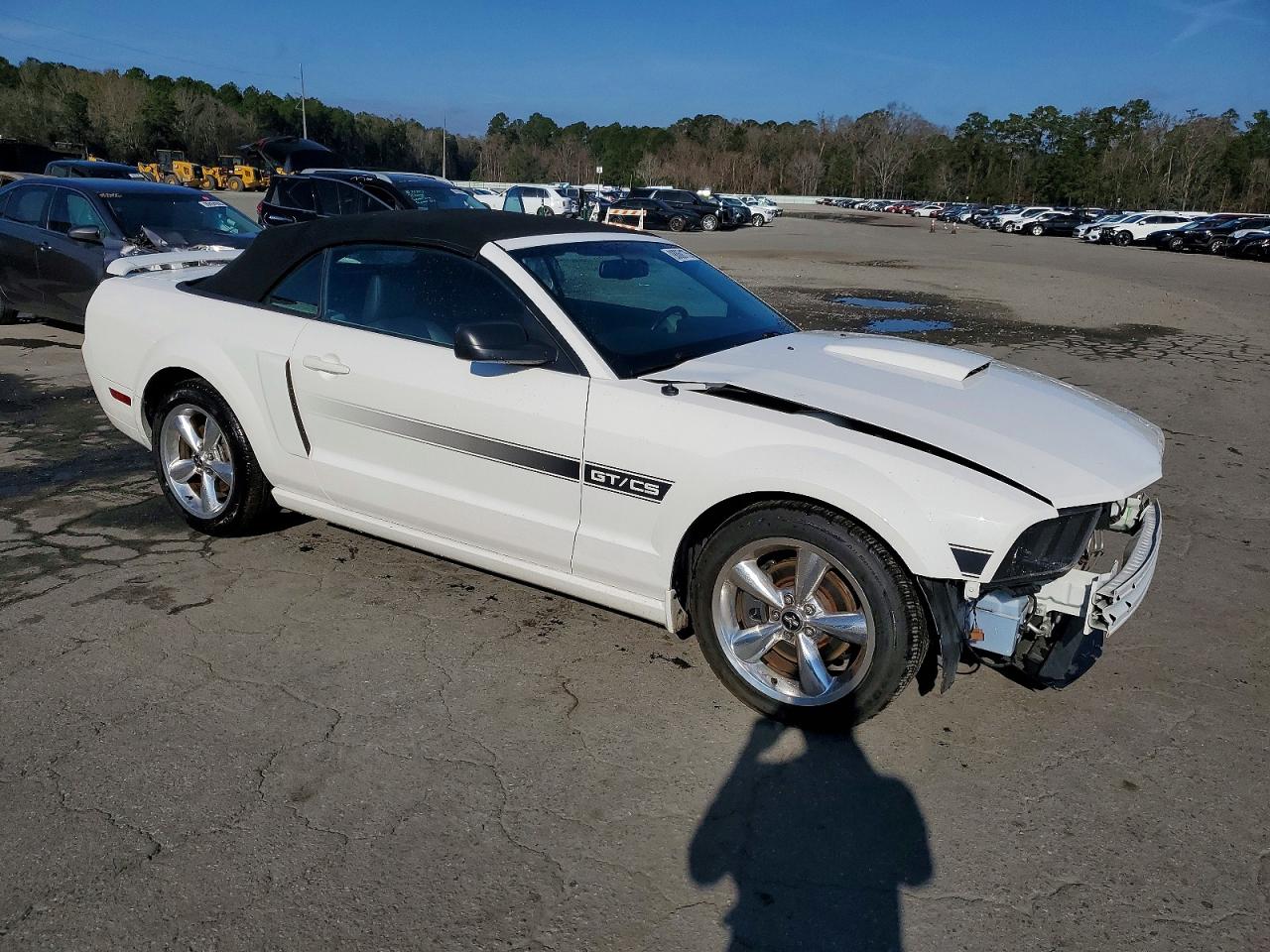 2008 FORD MUSTANG GT photo 4