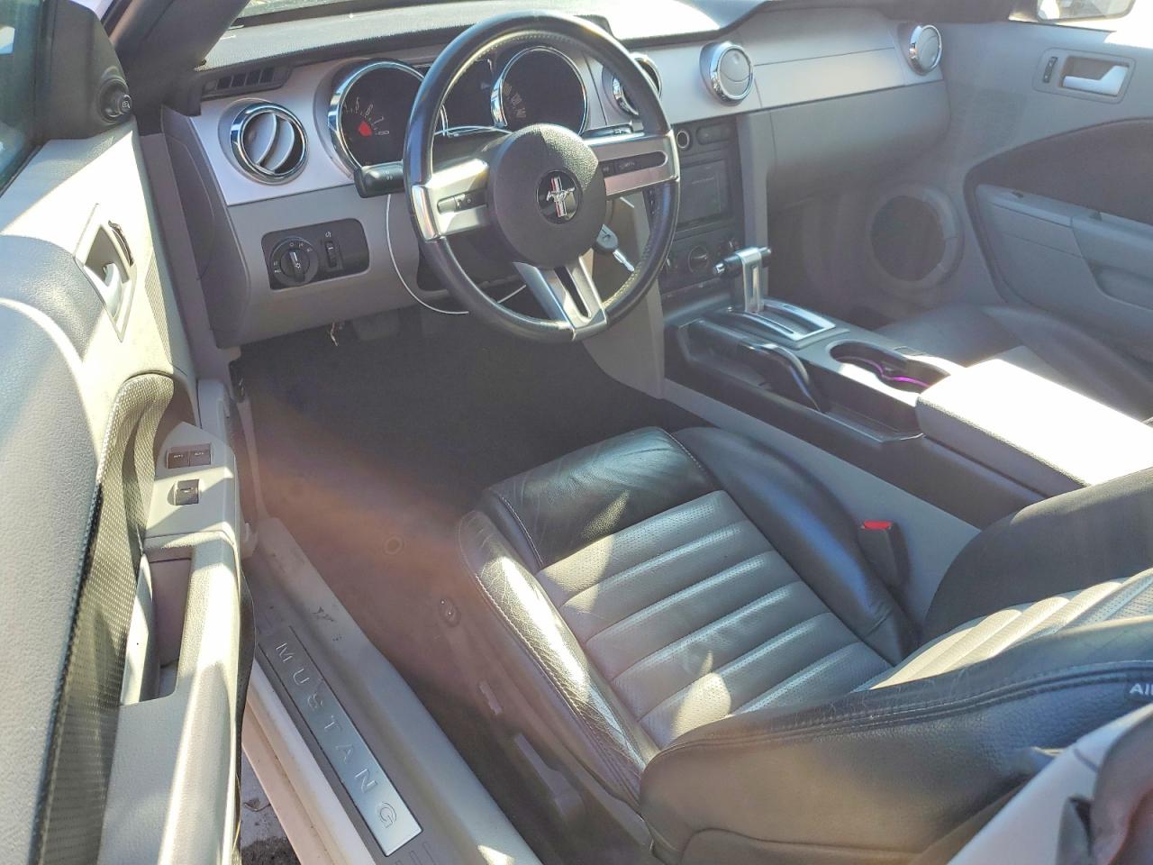 2008 FORD MUSTANG GT photo 8
