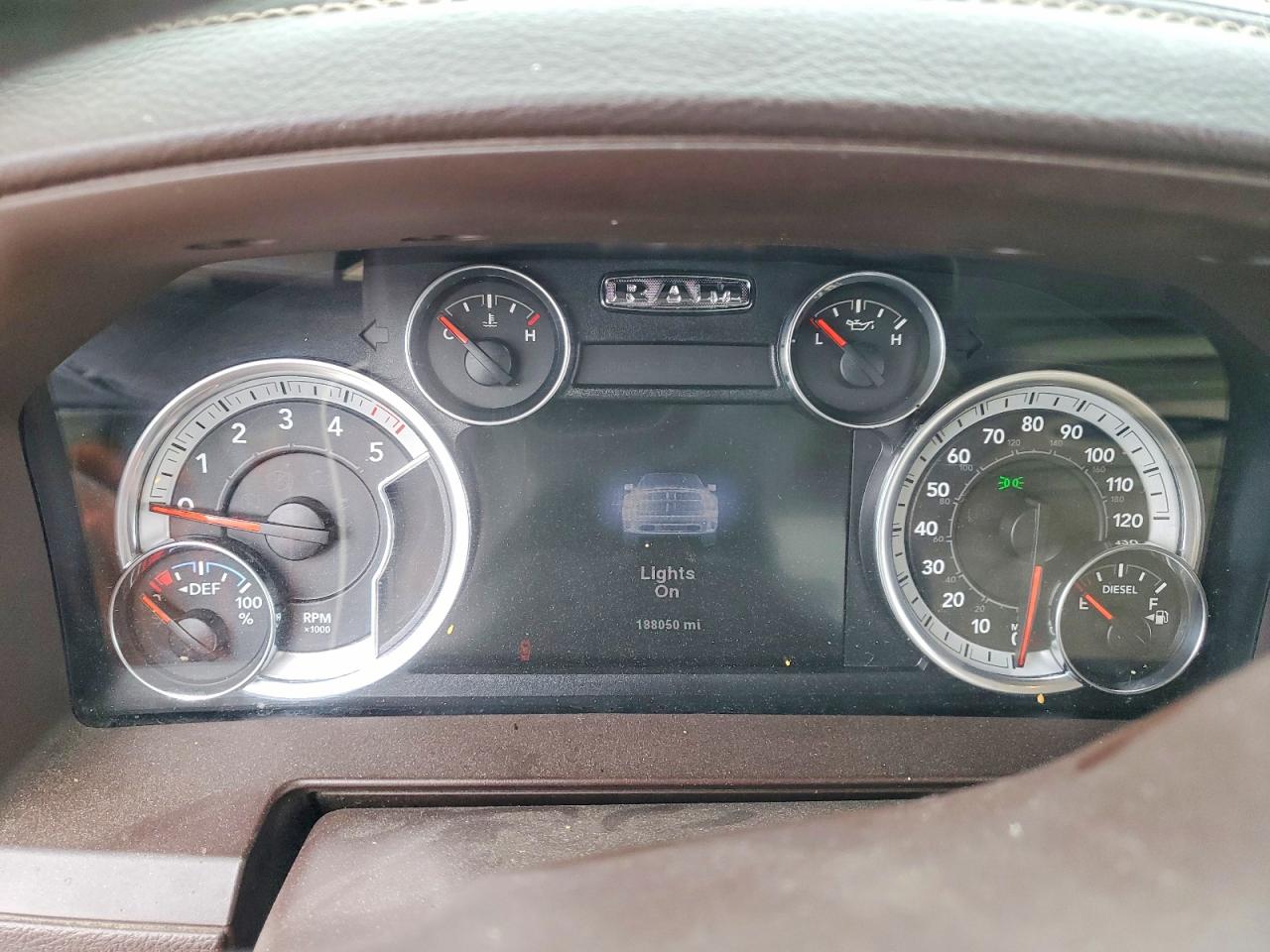 2014 RAM 1500 LARAMIE photo 25