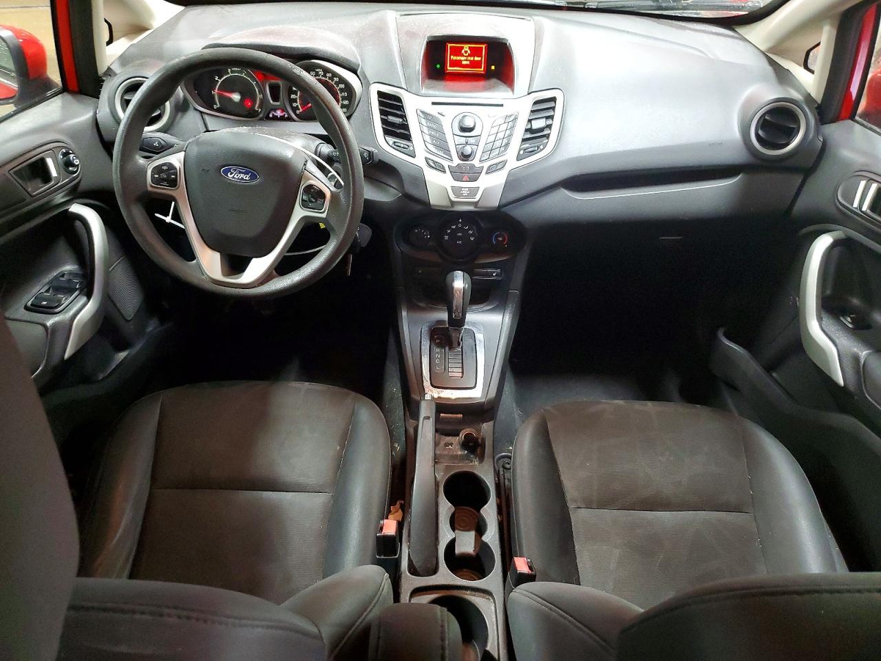 2012 FORD FIESTA SE photo 8