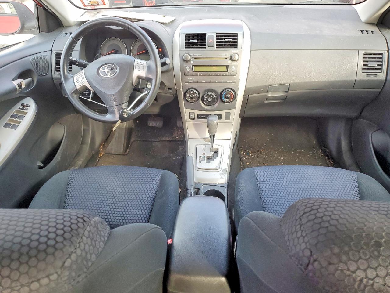 2009 TOYOTA COROLLA XRS photo 8