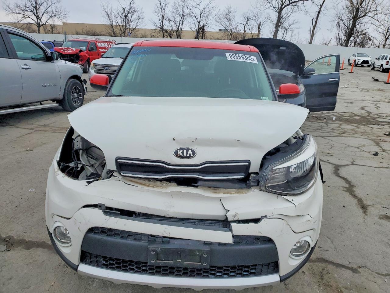2017 KIA SOUL + photo 5
