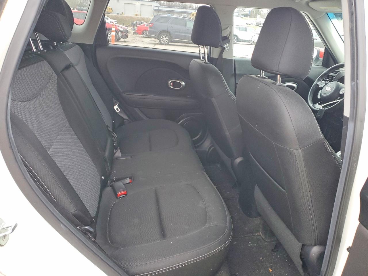 2017 KIA SOUL + photo 10